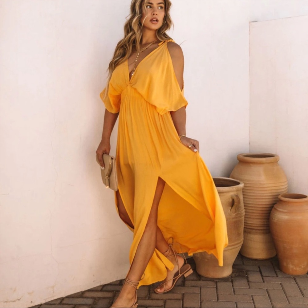 VICI Korinne Cold Shoulder Maxi Dress Marigold NWT